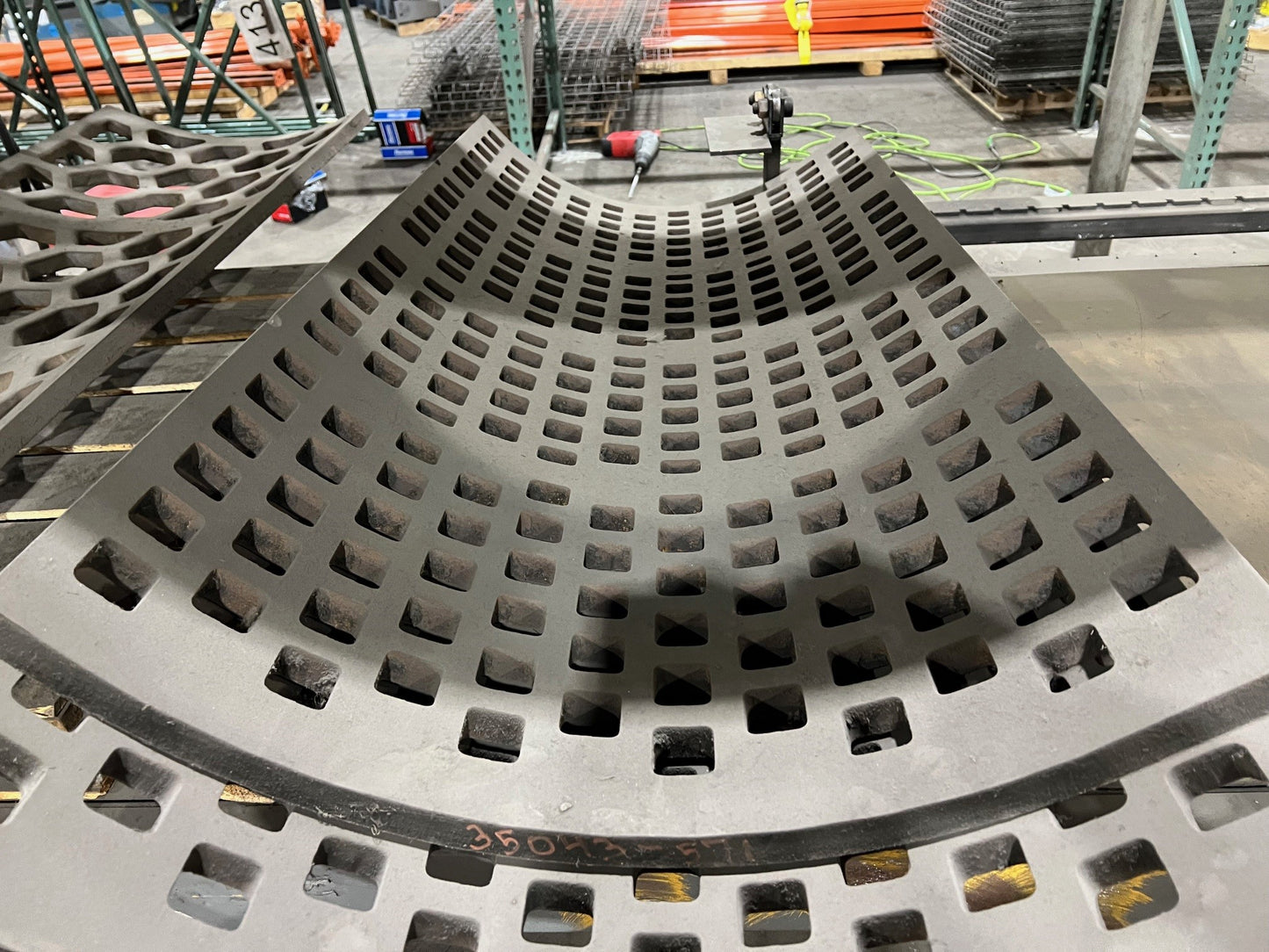 35043-571U - Used Grate for Morbark 1300A Tub Grinder